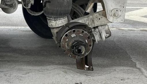 DANGER SUR LA ROUTE - Des véhicules lourds dangereux retirés de la route à Québec