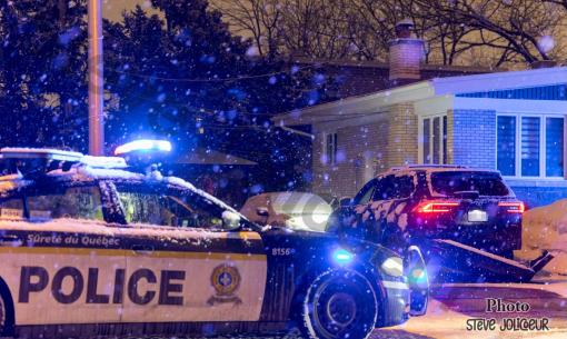 Québec - Deux jeunes adolescents arrêtés en lien avec des vols de véhicules (Poursuite policière)