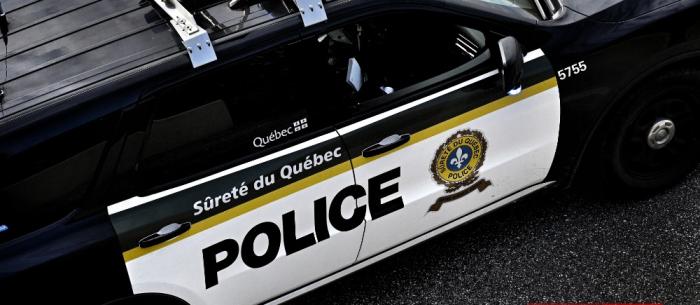 C'est arrivé pour vrai... Multiples infractions sur l'autoroute et surnombre de passagers dans le véhicule