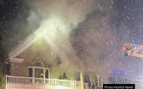 DERNIÈRE HEURE à Québec – Important incendie résidentiel en cours 