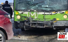 Accident : un autobus du RTC, un véhicule taxi et un véhicule de particulier impliqués 