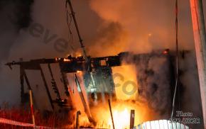Un bâtiment résidentiel en feu à Saint-Augustin-de-Desmaures