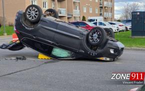 Accident capotage sur la rue Le Monolier à Québec 