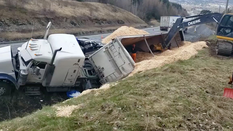 camion de 53 pieds route 204 enbeauce 001