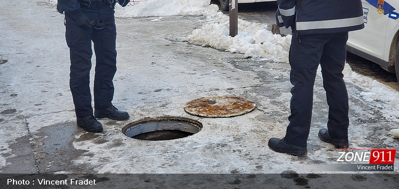 INUSITÉ - Une femme tombe dans un trou d'homme