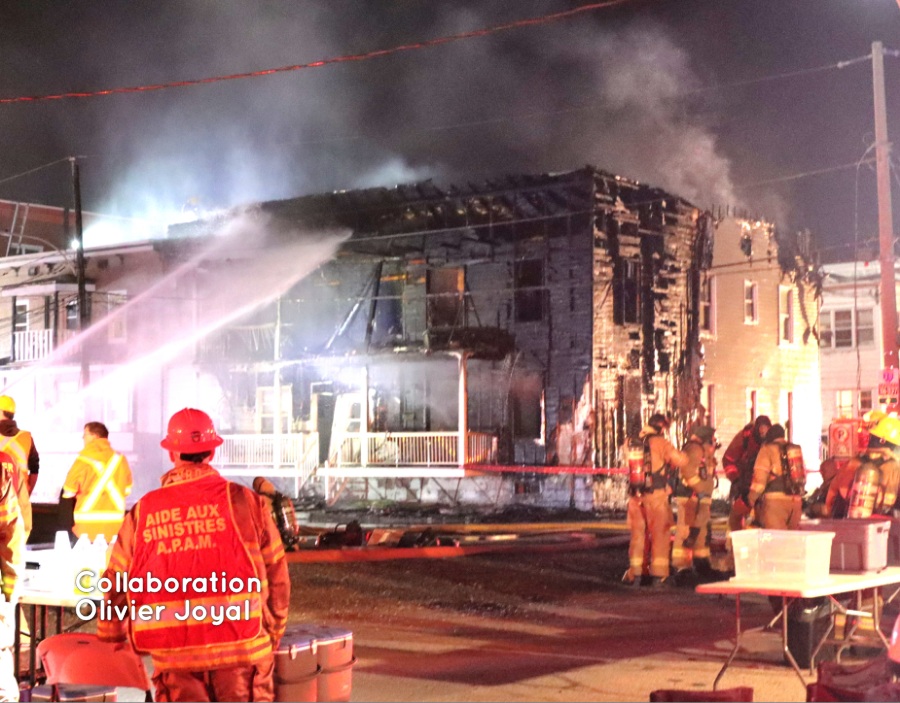 Incendie majeur au centre-ville de Saint-Hyacinthe