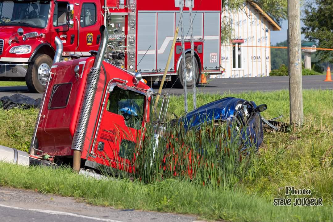 Grave accident sur la route 271 (route Laurier) à Sainte-Croix de Lotbinière