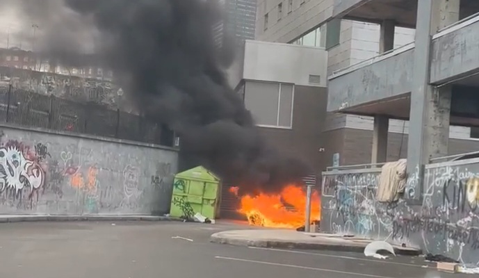 Incendie éclaté à Québec derrière Lauberivière (VIDÉO) 