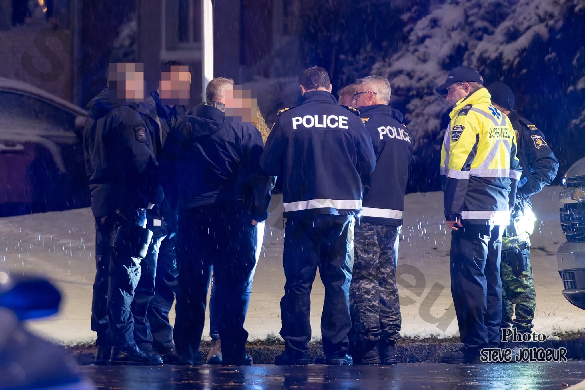Intervention policière pour un homme en crise dans le secteur de Charlesbourg
