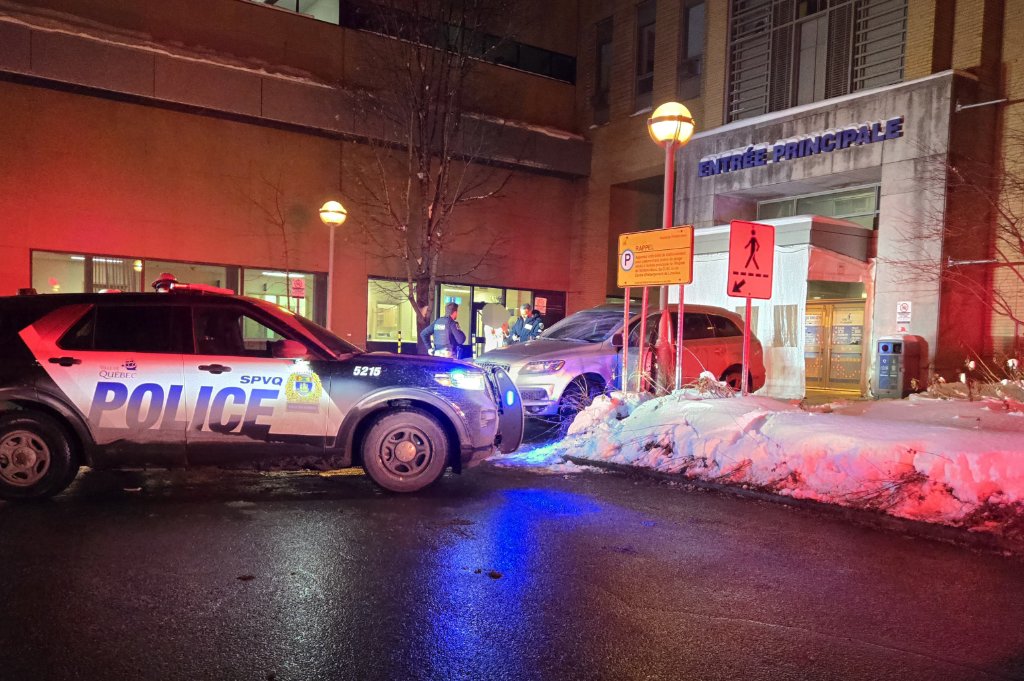 Un automobiliste se retrouve sous son véhicule à l hôpital de l'Enfant-Jésus 