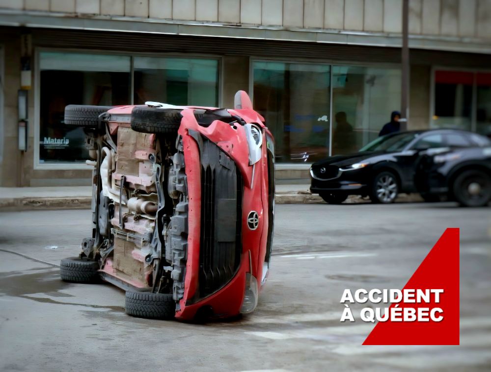 Accident capotage à l’intersection Charest et de la Couronne dans le quartier St-Roch 