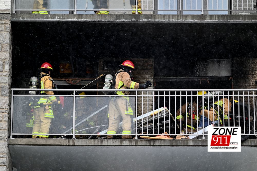 INCENDIE à St-Augustin-de-Desmaures dans un immeuble à condos 