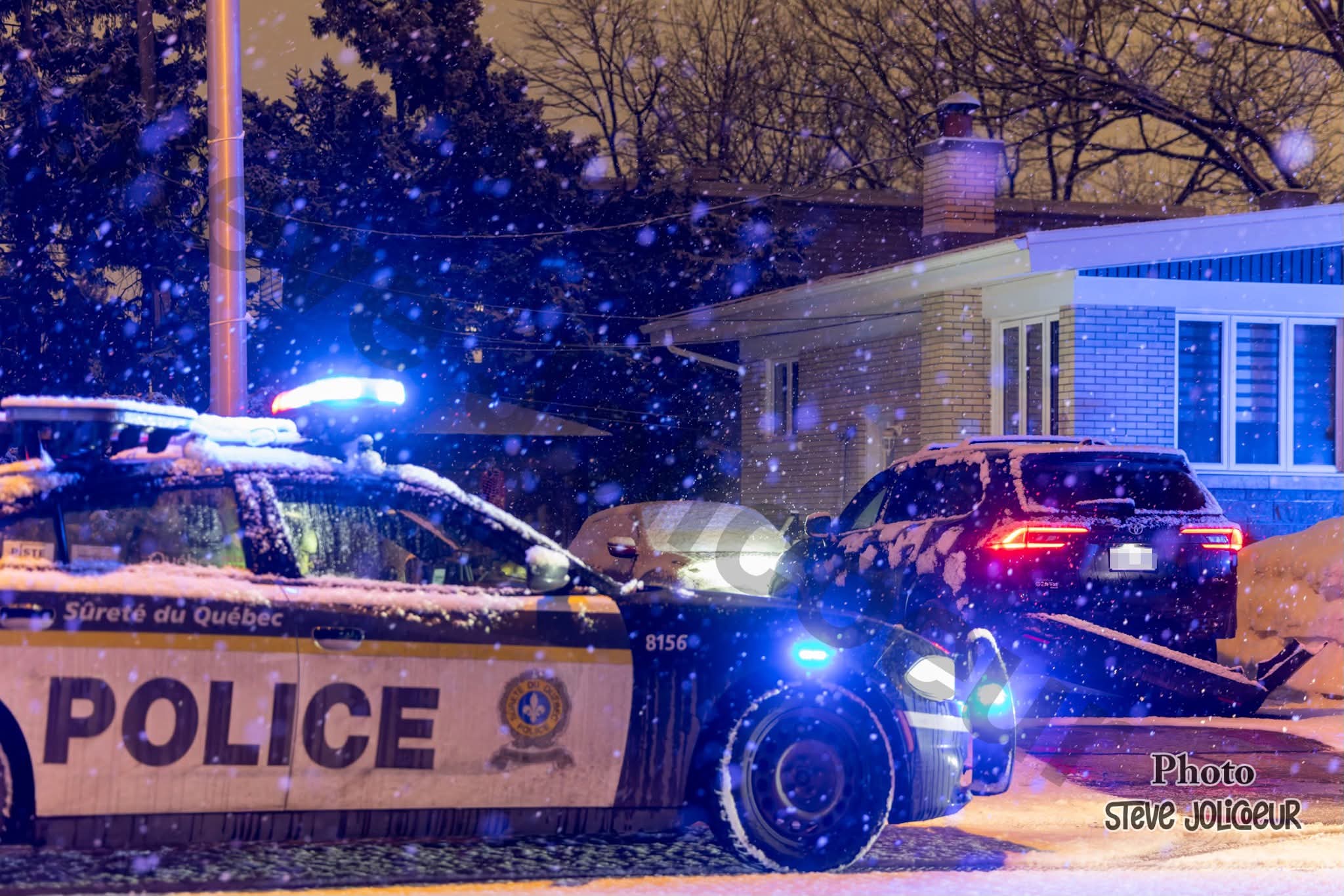 Québec - Deux jeunes adolescents arrêtés en lien avec des vols de véhicules (Poursuite policière)