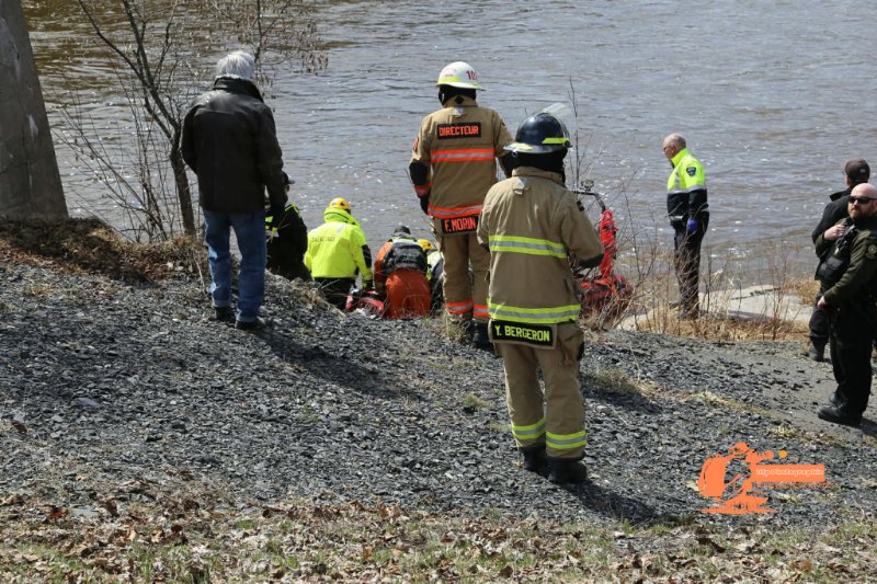 Saint-Georges : Une adolescente sauvée dans la rivière Chaudière