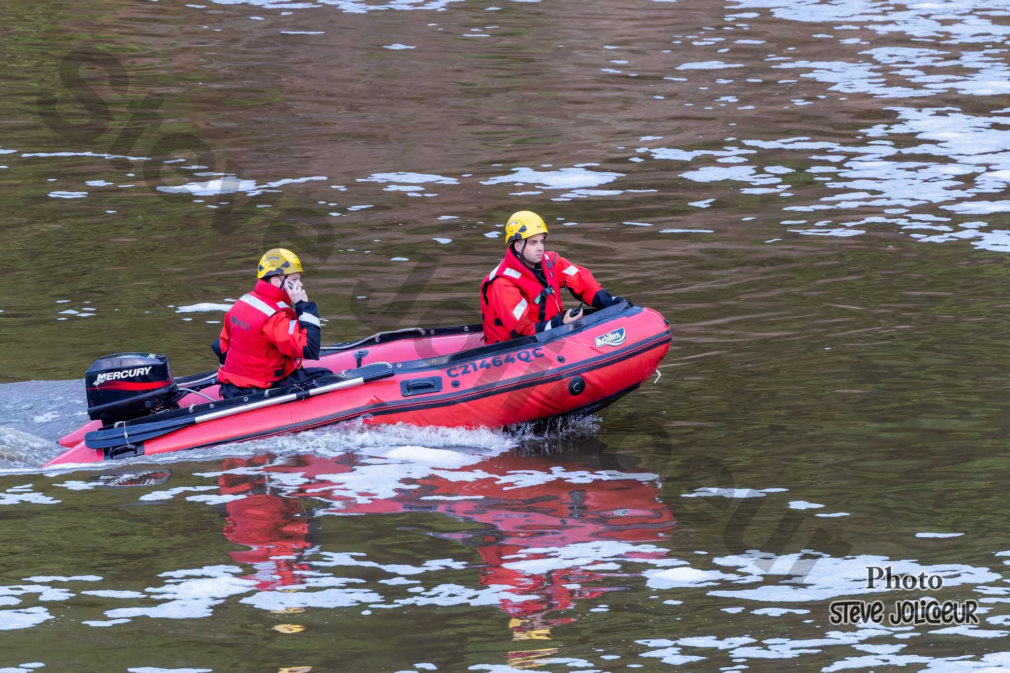 Les recherches se poursuivent pour retrouver un kayakiste disparu dans la rivière Chaudière à Saint-Lambert-de-Lauzon