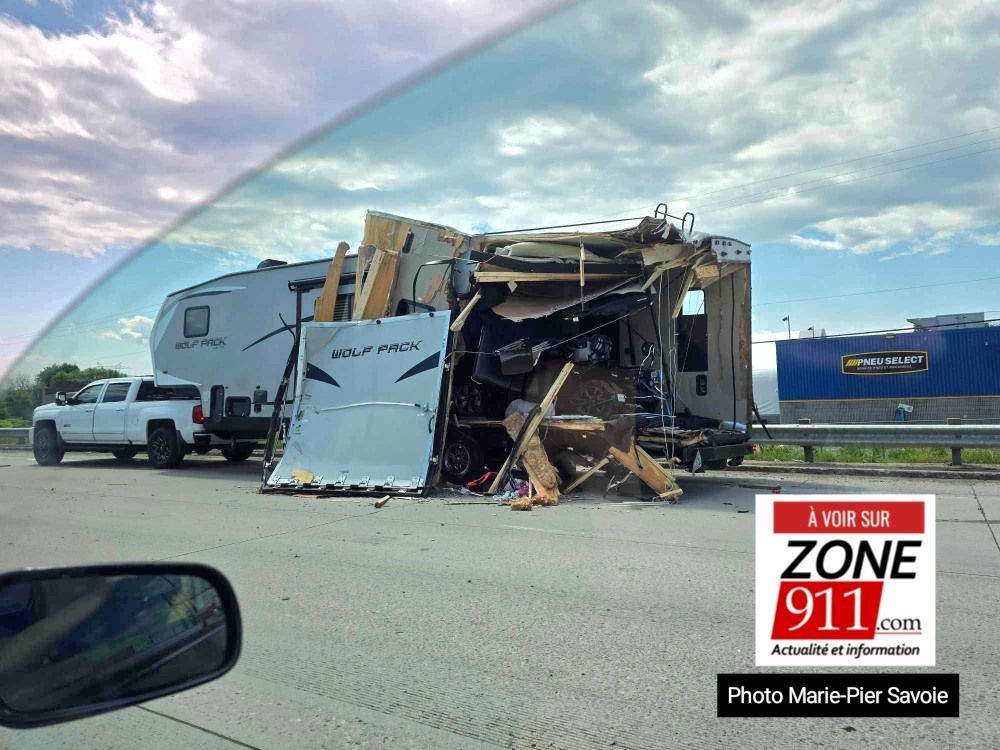 DERNIÈRE HEURE Accident sur Henri-IV une roulotte de camping éventrée